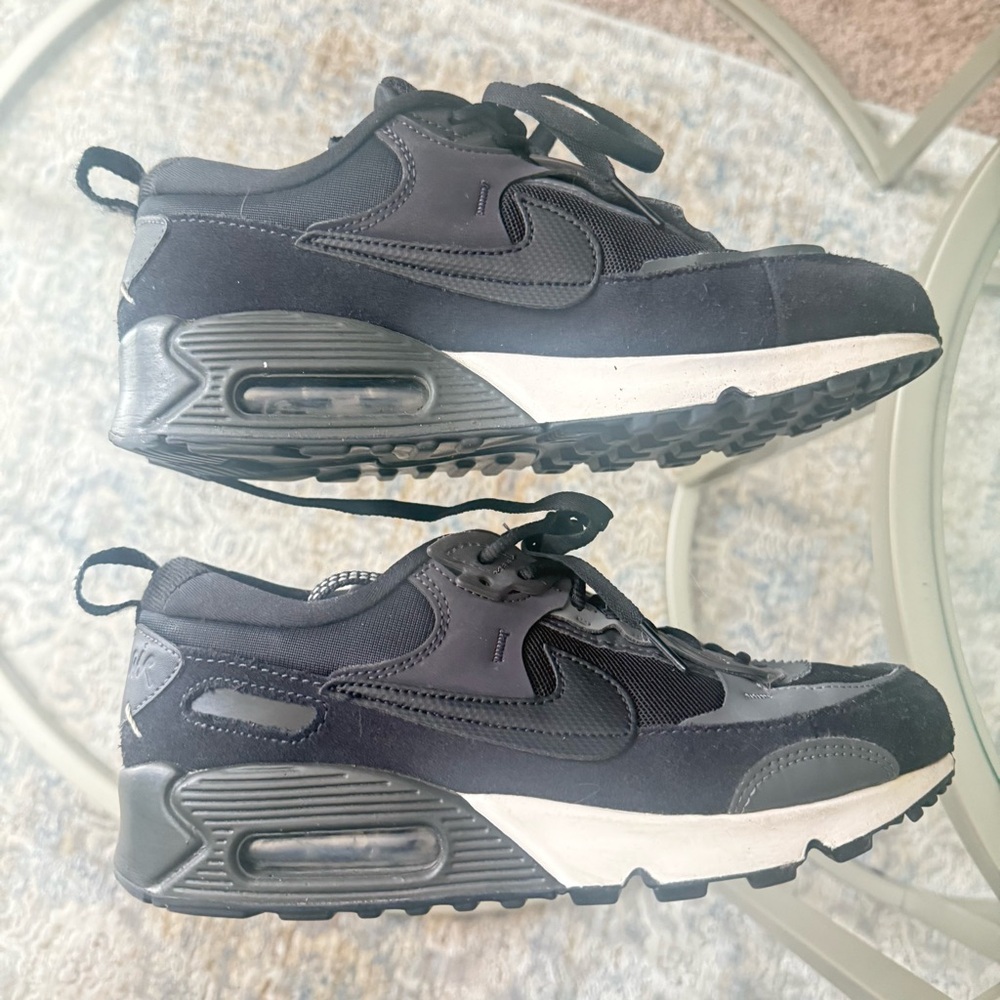 Nike Air Max Black and Dark Gray Sneakers